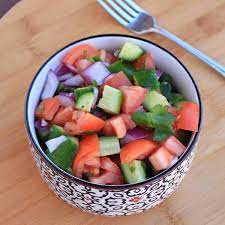 Kachumbari | Kenyan Tomato And Onion Salad - My Cooking Journey